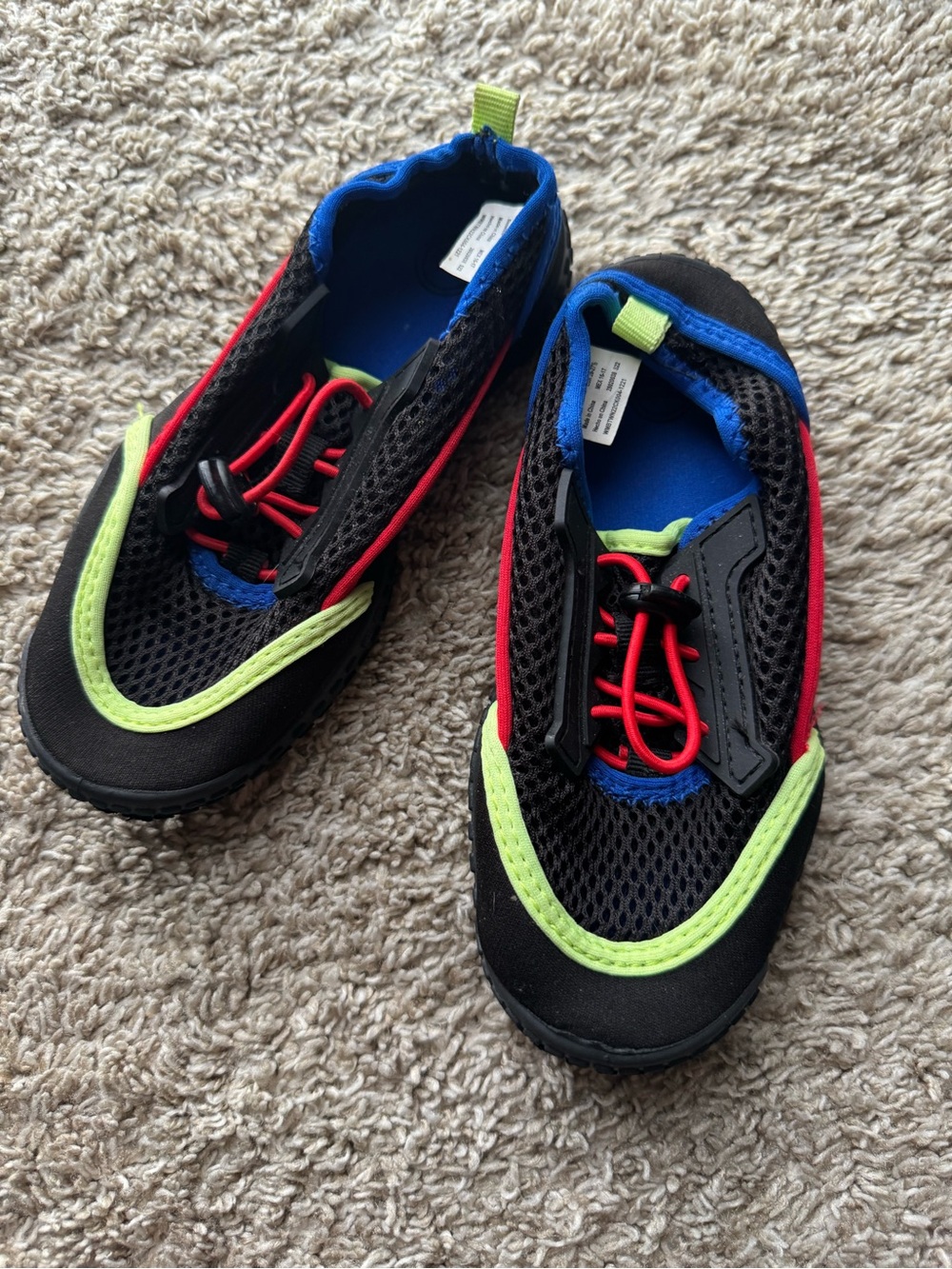 Wonder Nation Kids Water Shoes Size 9-10 Black Blue Red Neon Green